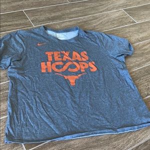The Nike Tee Texas Longhorns XXL shirt